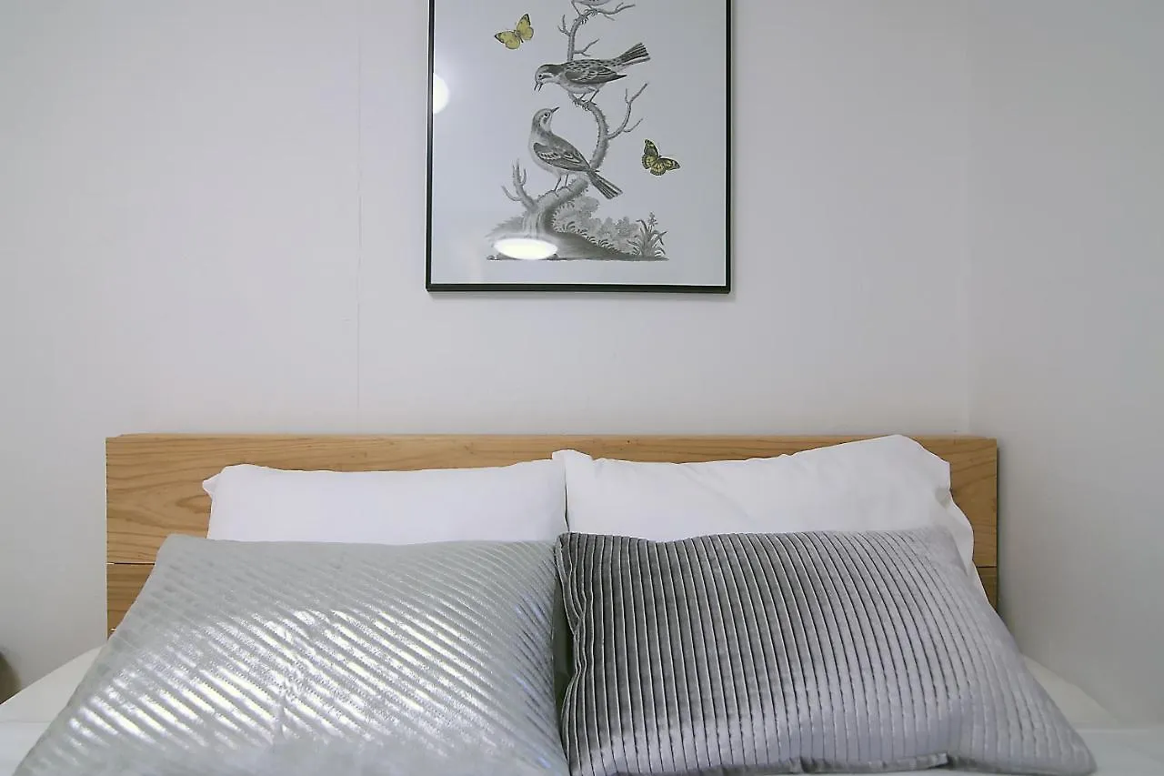 Rhodes Kagurazaka Hotel Tokyo